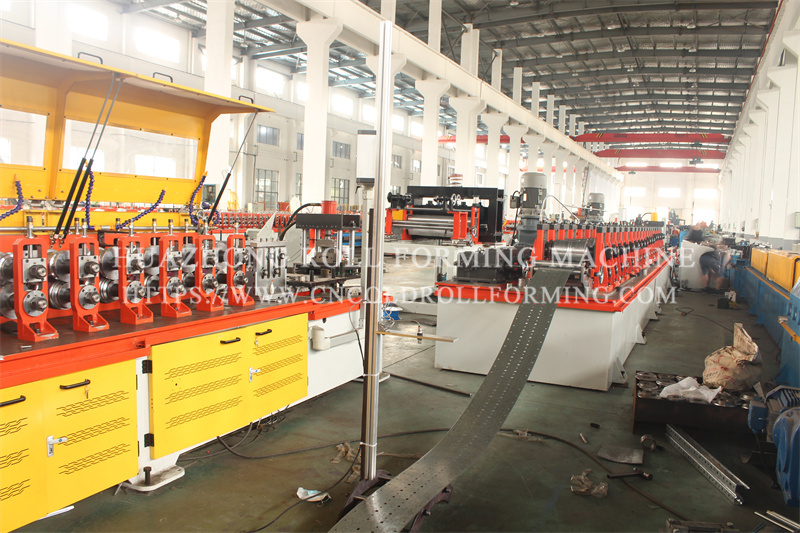 UPRIGHT BEAM FOR SHELVES ROLL FORMING MACHINE